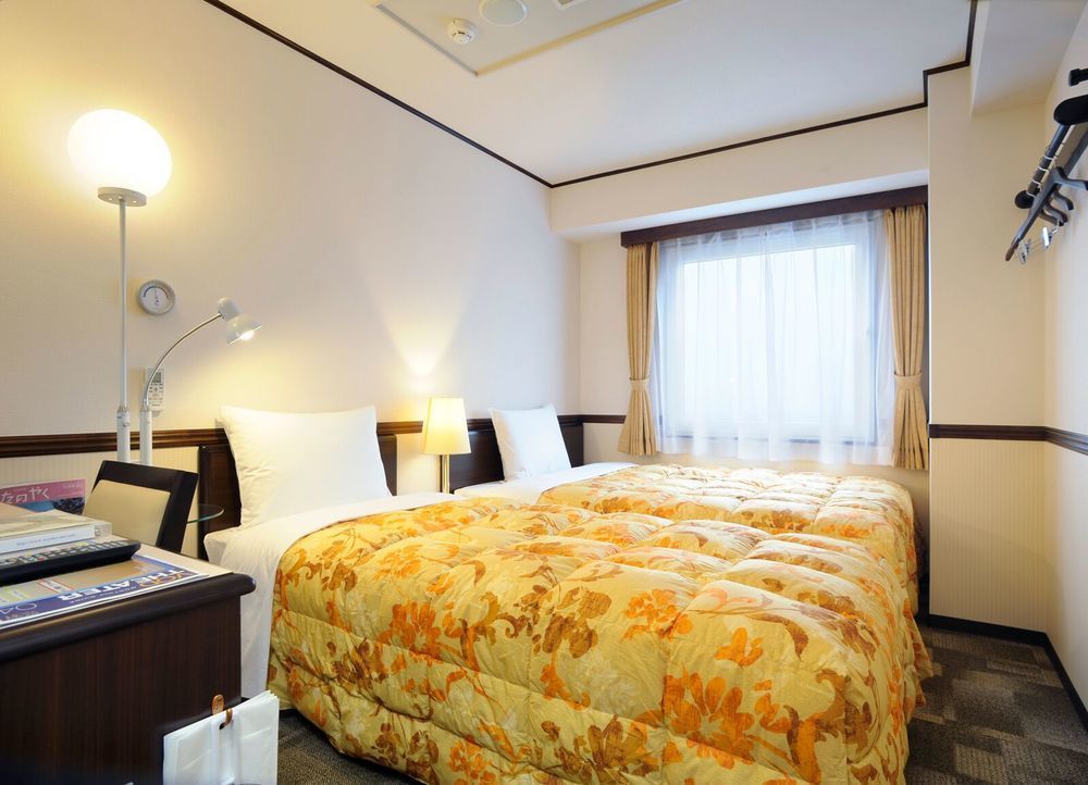 Toyoko Inn Tokyo Yamanote Sen Otsuka Eki Kita Guchi No 2 Kültér fotó